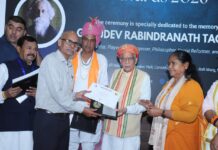 कृष्ण मोहन झा को मिला “भारतीय पत्रकारिता रत्न” सम्मान