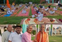 अंतराष्ट्रीय योग दिवस के अवसर राष्ट्रीय स्वयंसेवक संघ,अर्जुन नगर ने कराया योग और हुआ योग सप्ताह का समापन