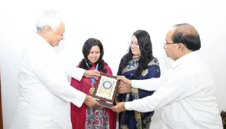 बिहार की 10 साल की लाडो बानी का नाम ‘यंगेस्ट फीमेल मिनी मॉडल’ के तहत वर्ल्ड रिकॉर्ड में हुआ दर्ज