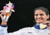 जैस्मीन लेम्बोरिया ने कॉमनवेल्थ गेम्स में महिलाओं के 57 किलोग्राम भार वर्ग बॉक्सिंग का गोल्ड मेडल अपने नाम किया
