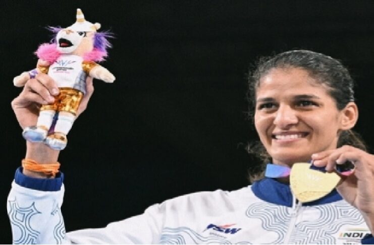 जैस्मीन लेम्बोरिया ने कॉमनवेल्थ गेम्स में महिलाओं के 57 किलोग्राम भार वर्ग बॉक्सिंग का गोल्ड मेडल अपने नाम किया