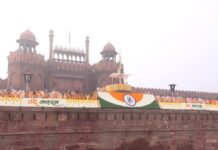 आजादी के बाद लालकिले पर पहली बार ‘वंदे मातरम’ की गूंज, राष्ट्रीय गीत ‘वंदे मातरम’ की 150 वर्ष पुरानी विरासत को याद किया गया