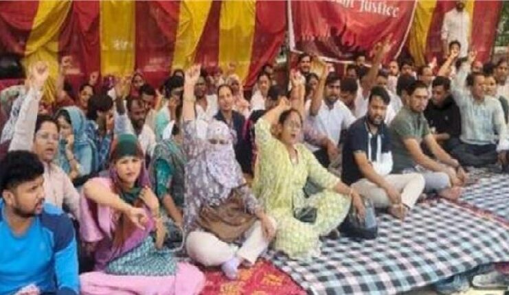 जयपुर में लंबे समय से आंदोलनरत निविदा नर्सेज की मांगों पर भजनलाल सरकार का कोई निर्णय नहीं, आमरण अनशन जारी