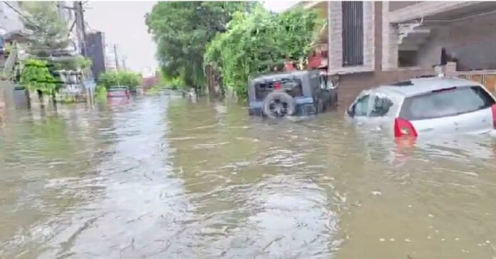 Baraily rain