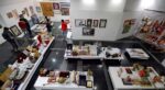 प्रधानमंत्री नरेंद्र मोदी ई-नीलामी में बेच रहे हैं भेंट में मिली हुई 1,498 वस्तुएं, आज मोदी के जन्मदिन से नीलामी शुरू