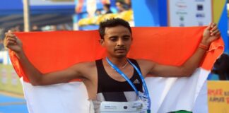भारत के सावन बरवाल ने एशियन गेम्स 2026 में शानदार प्रदर्शन करते हुए पुरुष मैराथन में रजत पदक जीता