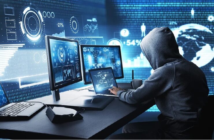 फोन में सेव PDF, APK, बैंकिंग डॉक्यूमेंट्स और फोटो साइबर अपराधियों का निशाना बन सकती हैं