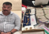 एक गरीब ईमानदार सैलरी 85,000 रूपये, इनके पास मिला है केवल 100 करोड़ से ज्यादा का साम्राज्य, 20 एकड़ जमीन, 5 किलोग्राम सोने के बिस्कुट, गहने, 7 आलीशान फ्लैट्स, 1 ट्रिपलेक्स विला, लग्जरी गाड़ी