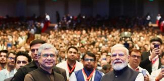 दिल्ली में आयोजित सेमीकंडक्टर कार्यक्रम के दूसरे चरण ‘सेमीकॉन 2.0’ के तहत 12 अरब डॉलर के निवेश प्रस्ताव मिले