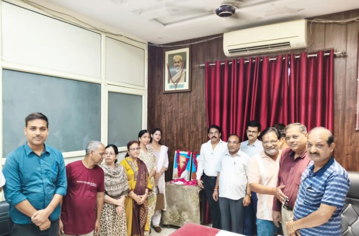 महात्मा गाँधी एवं लाल बहादुर शास्त्री के योगदान को कभी भुलाया नहीं जा सकता : प्रोफे० माहेश्वरी