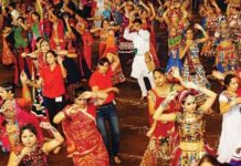मुस्लिम त्योहार कमेटी ने मुस्लिम युवाओं से अपील की है कि रील्स, लाइक्स और व्यूज के लिए गरबा में न जाएं